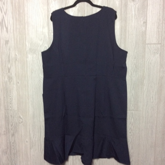 NWT LOFT Button Pocket Navy dress PLUS SIZE - ONE - Picture 5 of 5